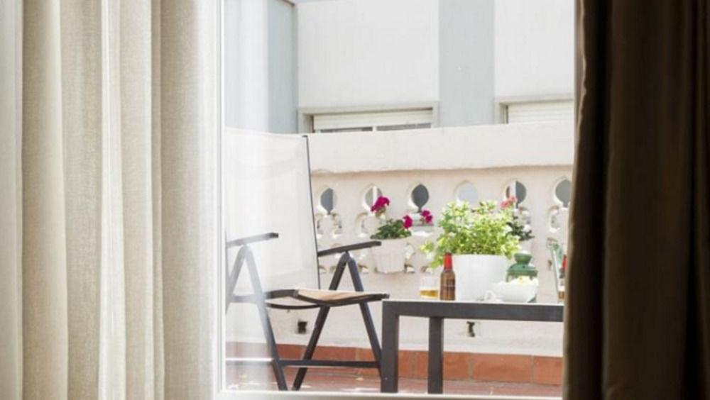 Weflating Gracia Apartment บาร์เซโลนา ภายนอก รูปภาพ