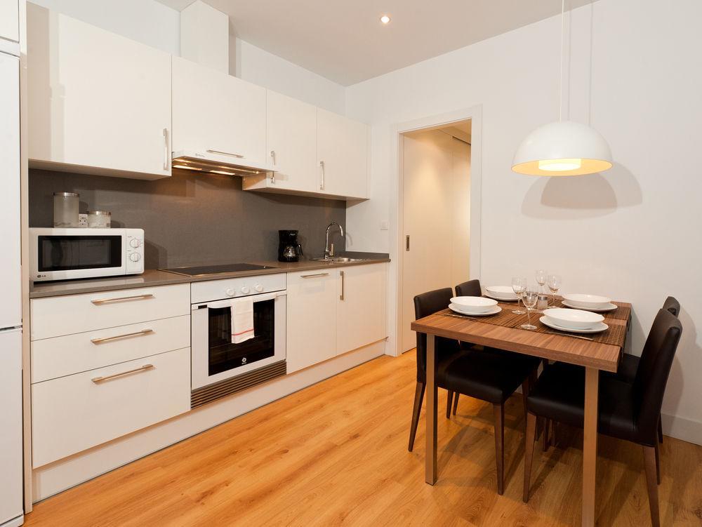 Weflating Gracia Apartment บาร์เซโลนา ภายนอก รูปภาพ